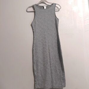 Caution to the wind size S